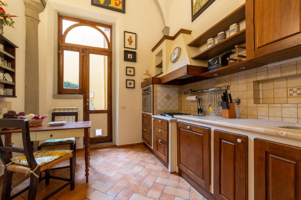 The Paintress With Private Patio