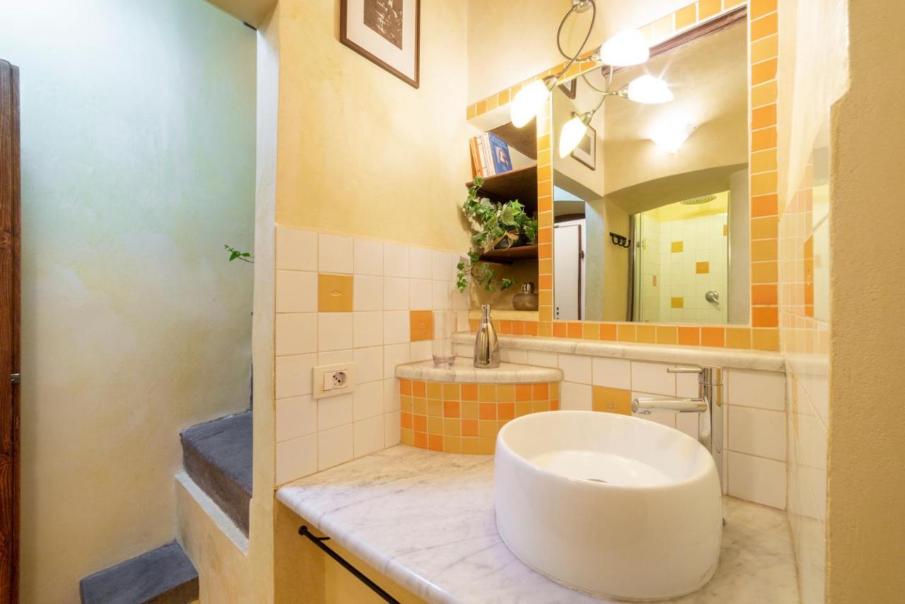 The Paintress With Private Patio Leilighet *