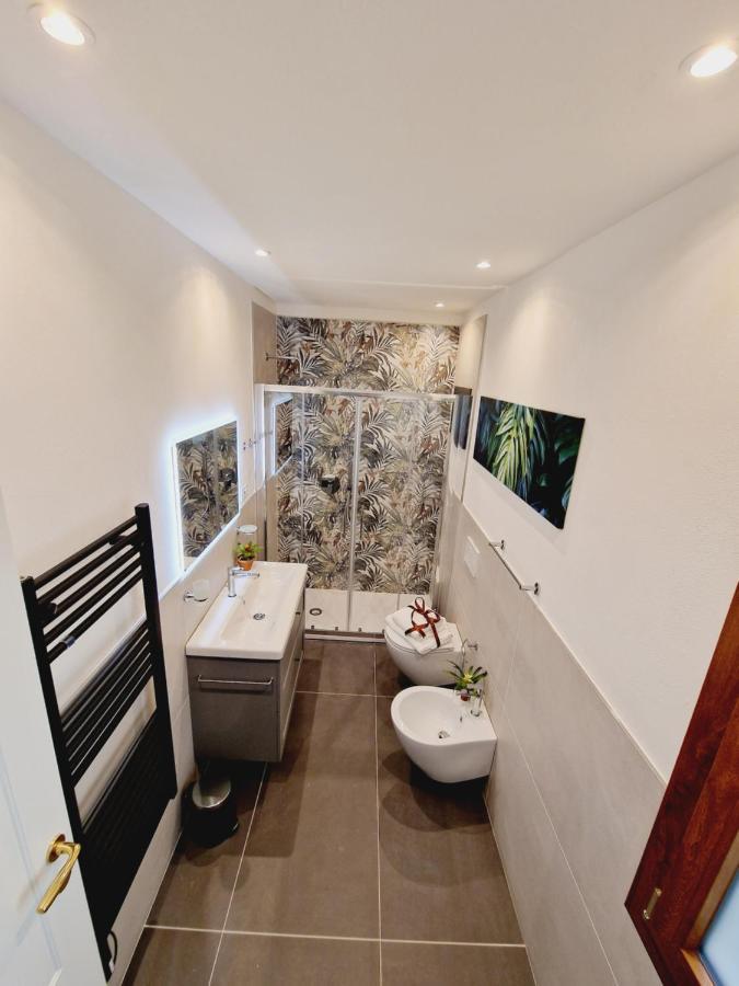 Monna Dina In Apartment Florence