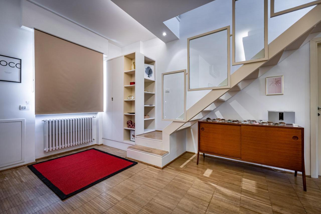 Yid Penthouse On River With Parking Lejlighed