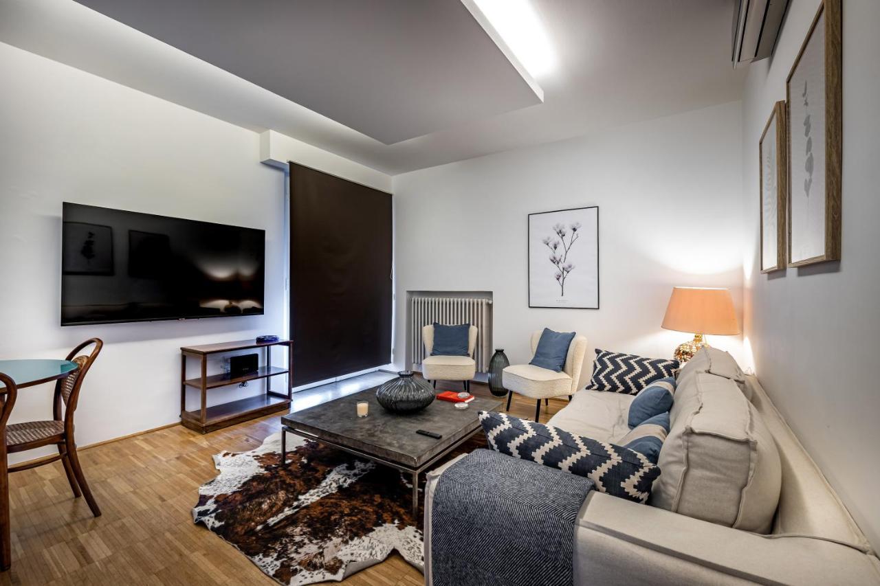 Yid Penthouse On River With Parking Lejlighed