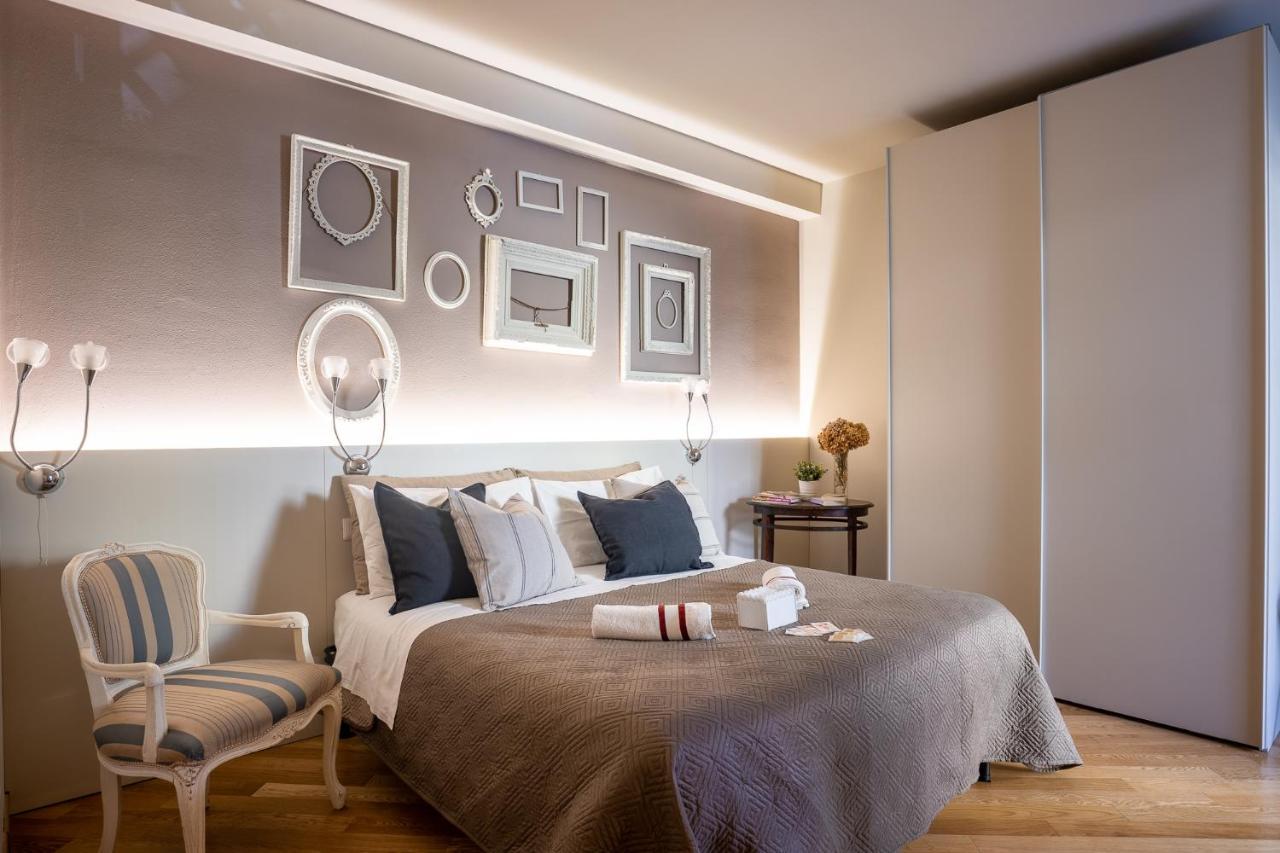 Elegant Location In - 2 Free Parking! *