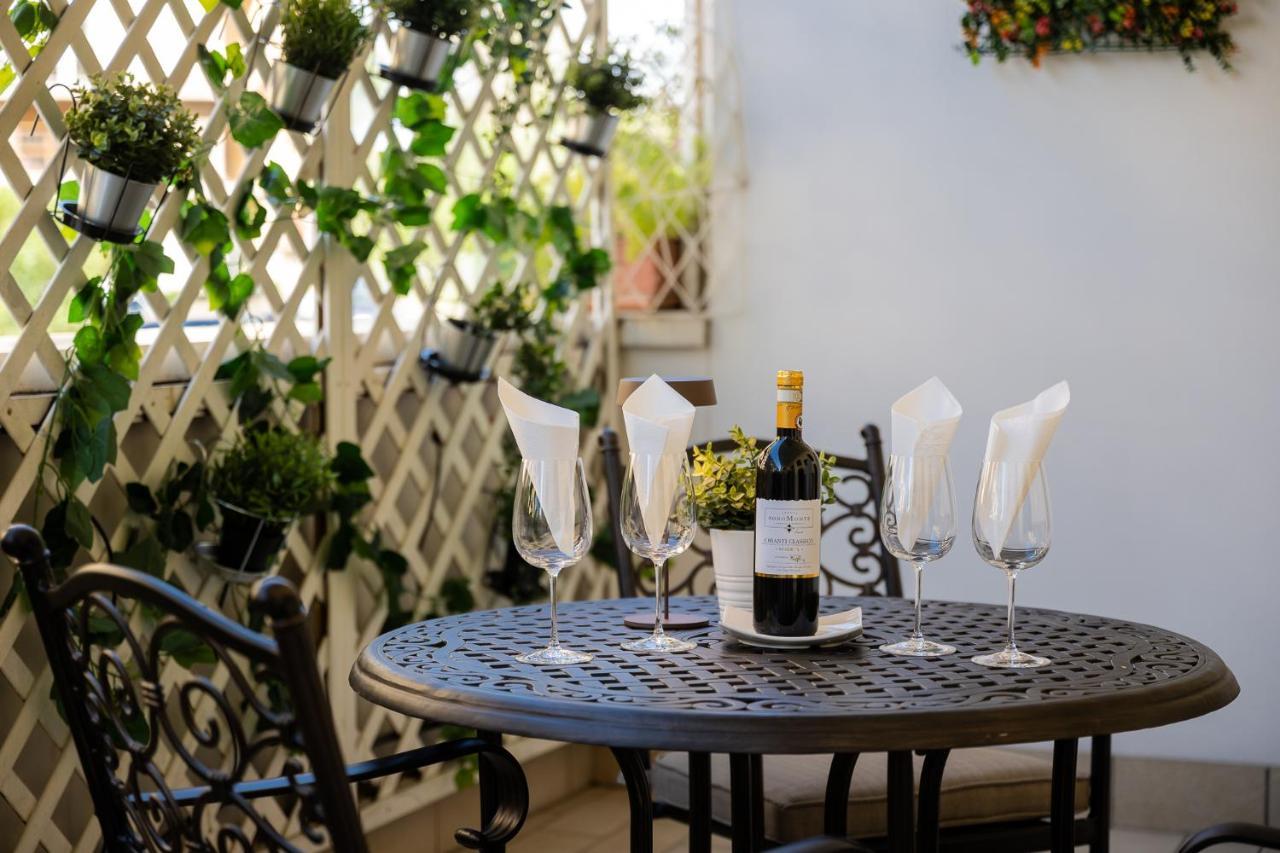 Lejlighed Elegant Location In - 2 Free Parking!