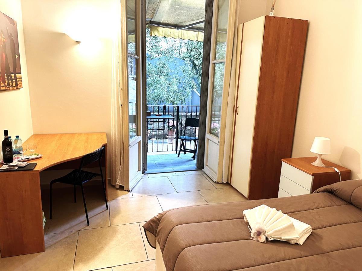 Affittacamere Camera Doppia - Low Cost Con Bagno Privato *
