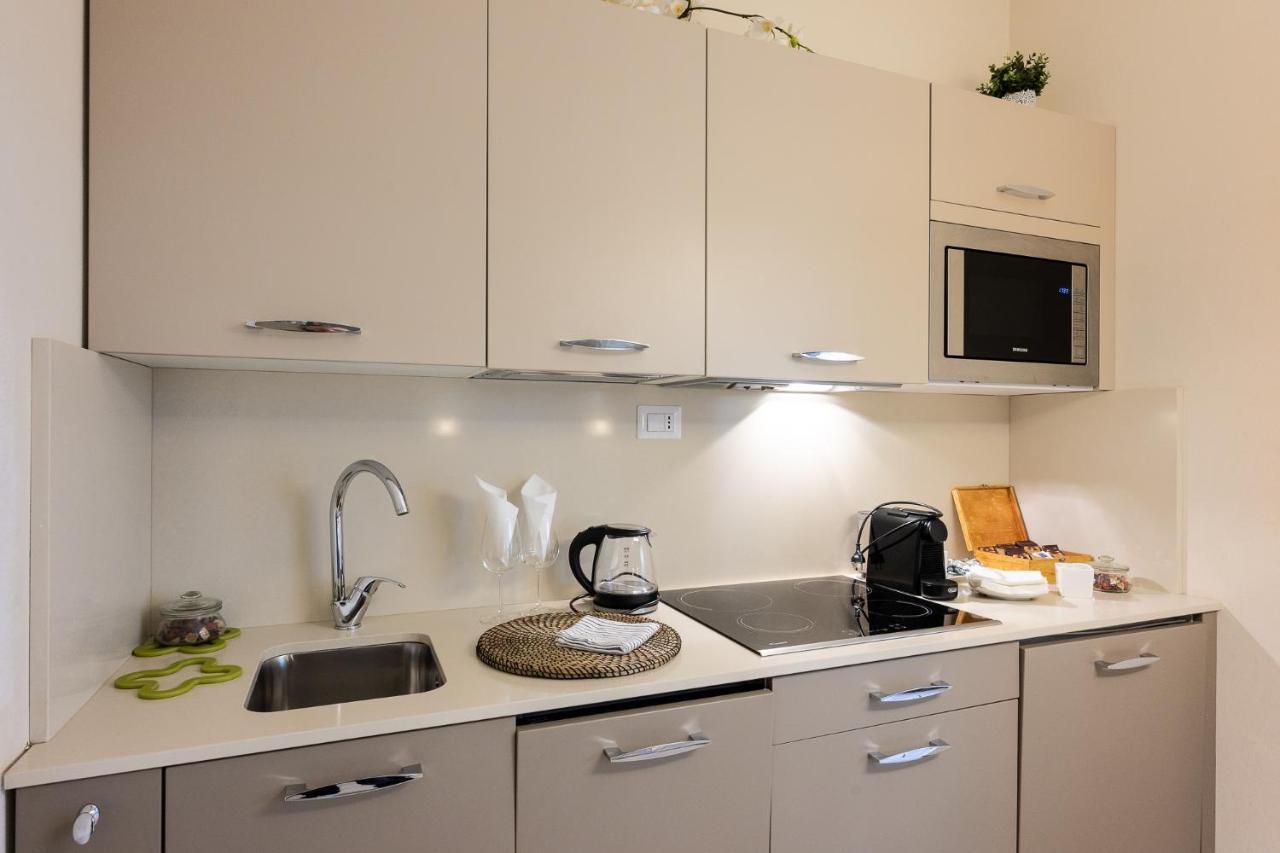 Lejlighed Elegant Location In - 2 Free Parking! *
