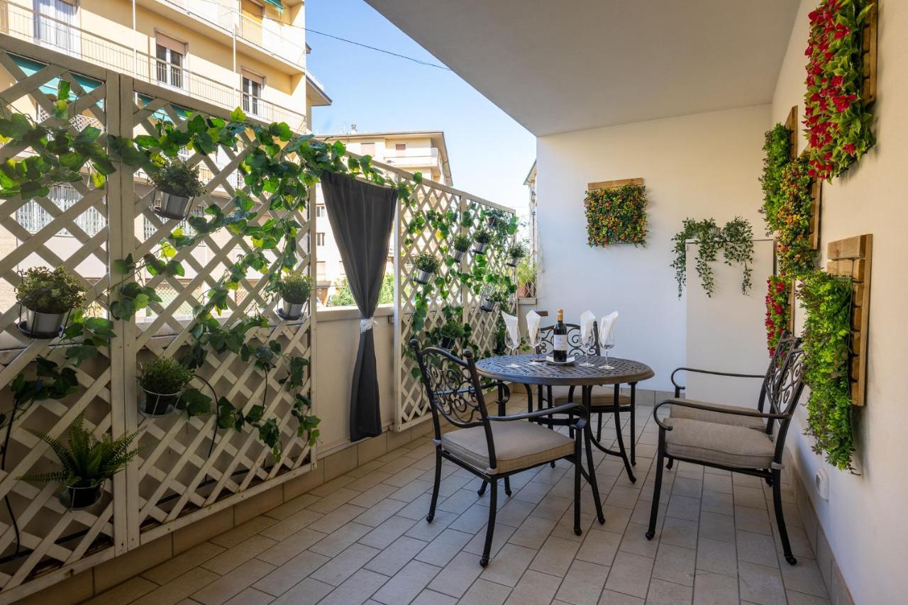 Elegant Location In - 2 Free Parking! Appartement