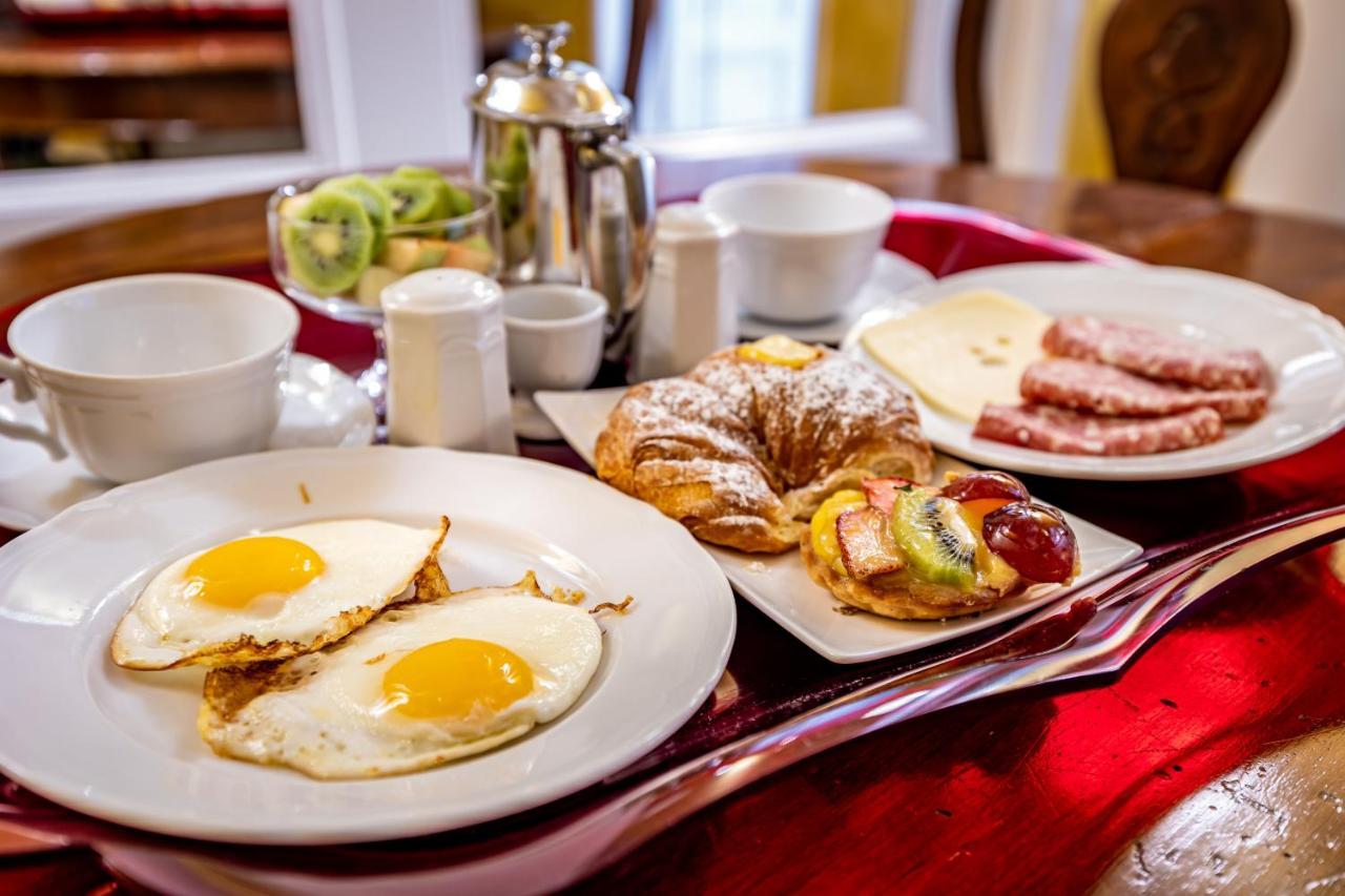 Cerretani Palace Acomodação com café da manhã  3*