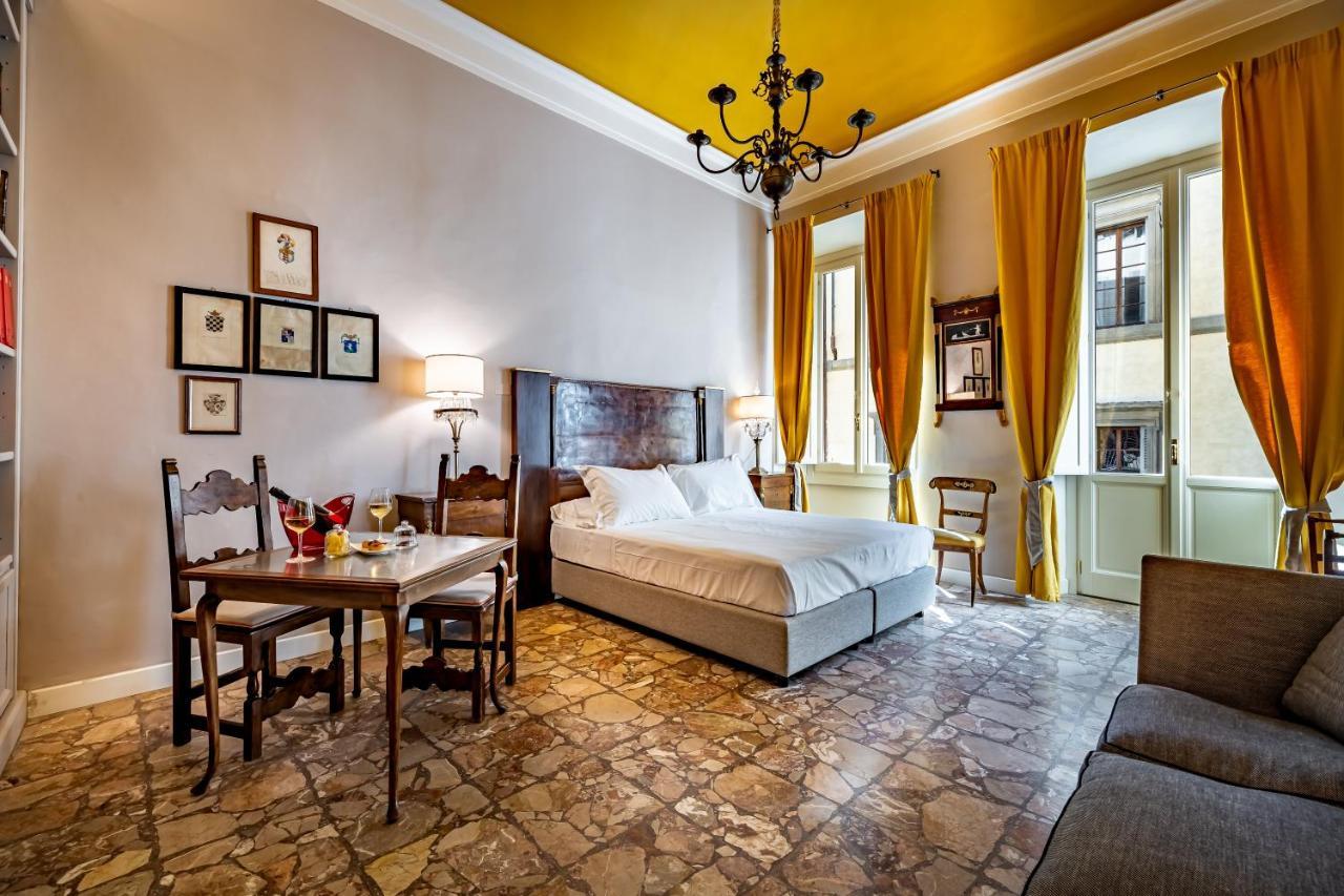 Cerretani Palace Acomodação com café da manhã  3*