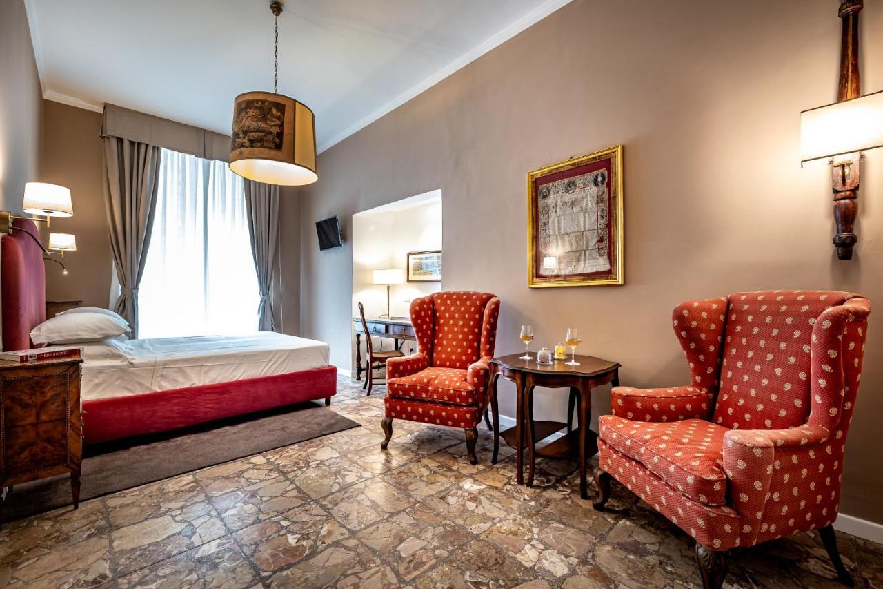 Cerretani Palace Acomodação com café da manhã  3*