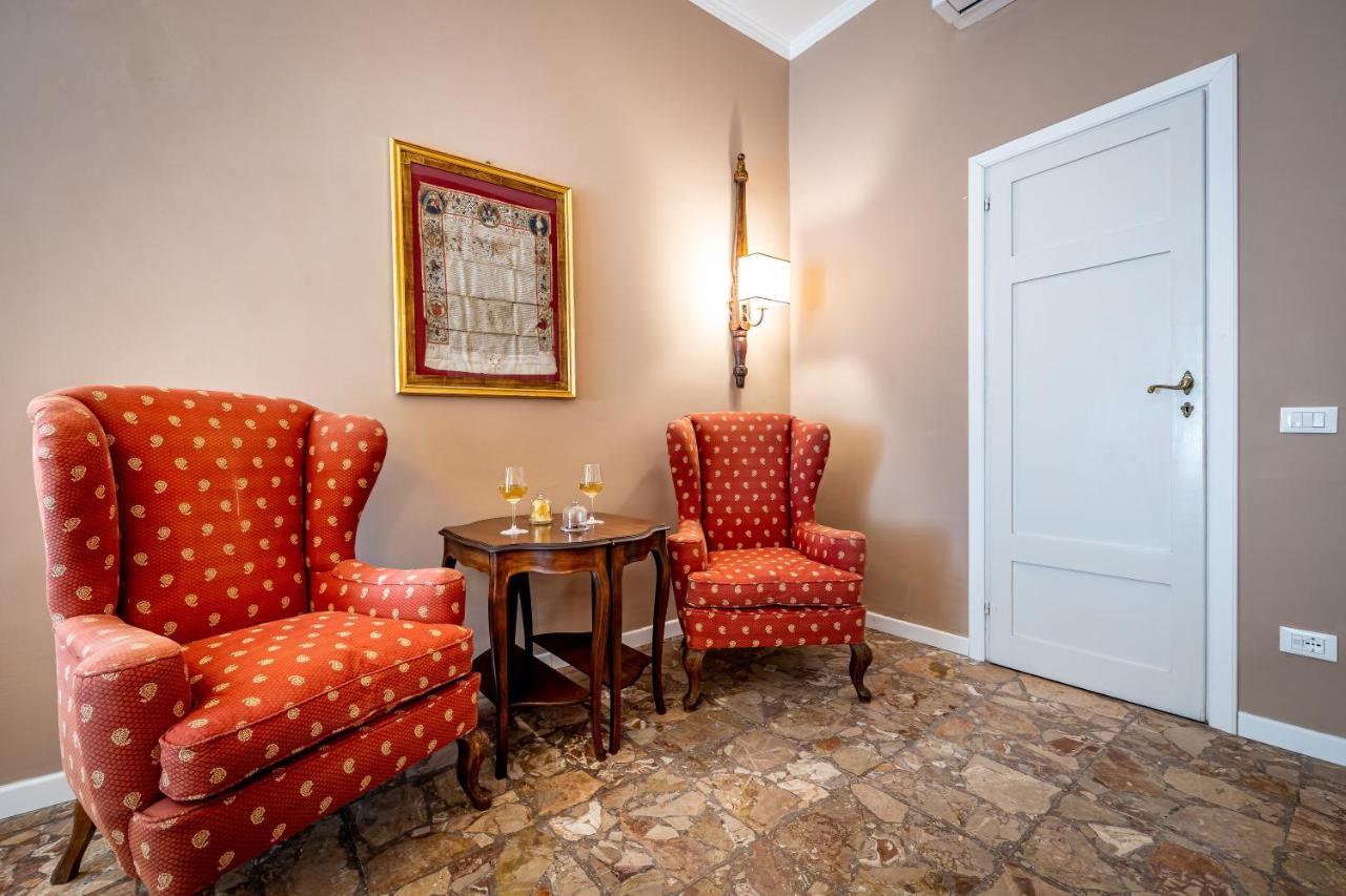 Cerretani Palace Acomodação com café da manhã 