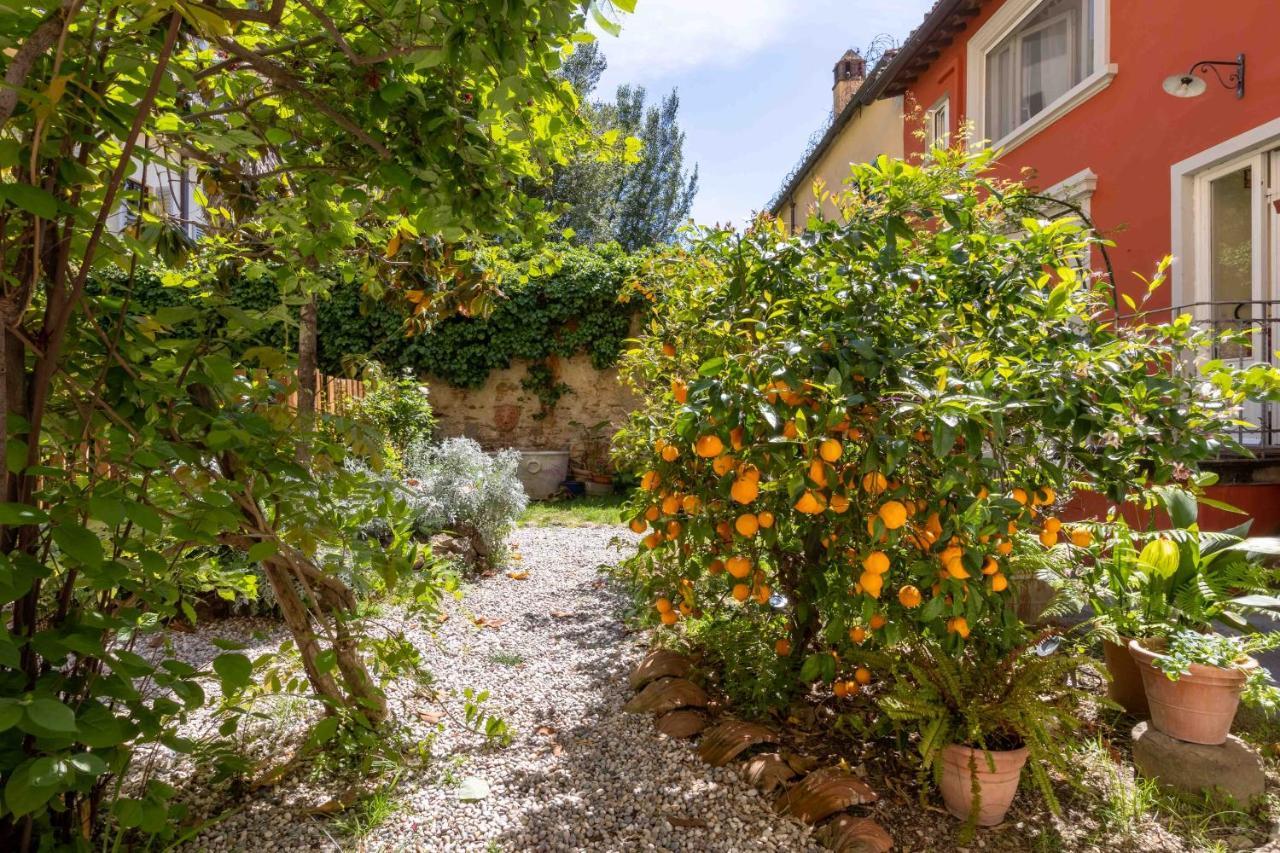 Secret Garden * Florence