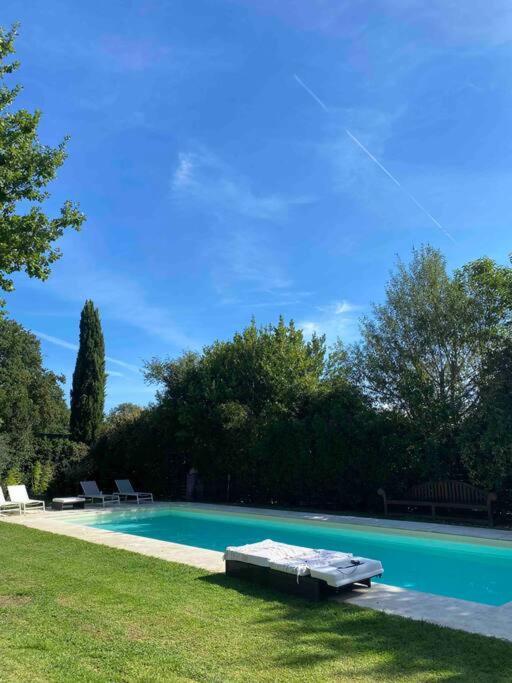 Escape With Pool In Appartement *