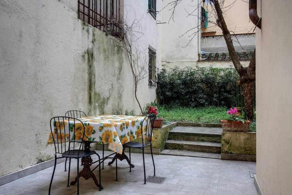 Appartement Il Tulipano With Patio Florence