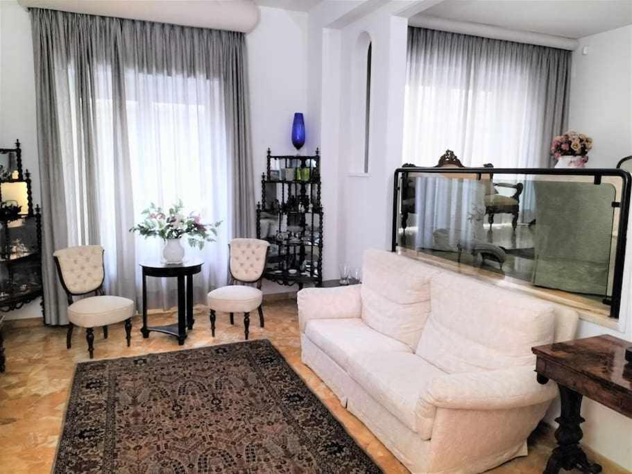 Apartamento Lorenzo Il Magnifico Elegant With Two Bedrooms Florença