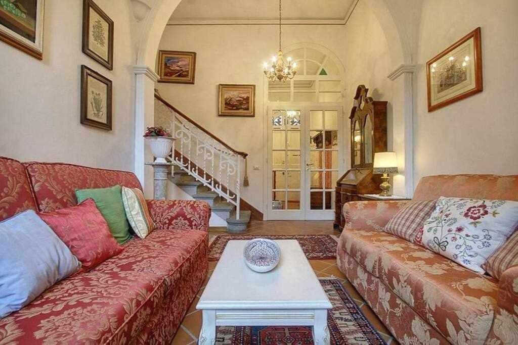 Apartamento Santa Croce Elegant With Garage Florença