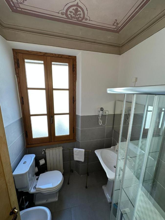 Amalia Guelfa Lejlighedshotel *