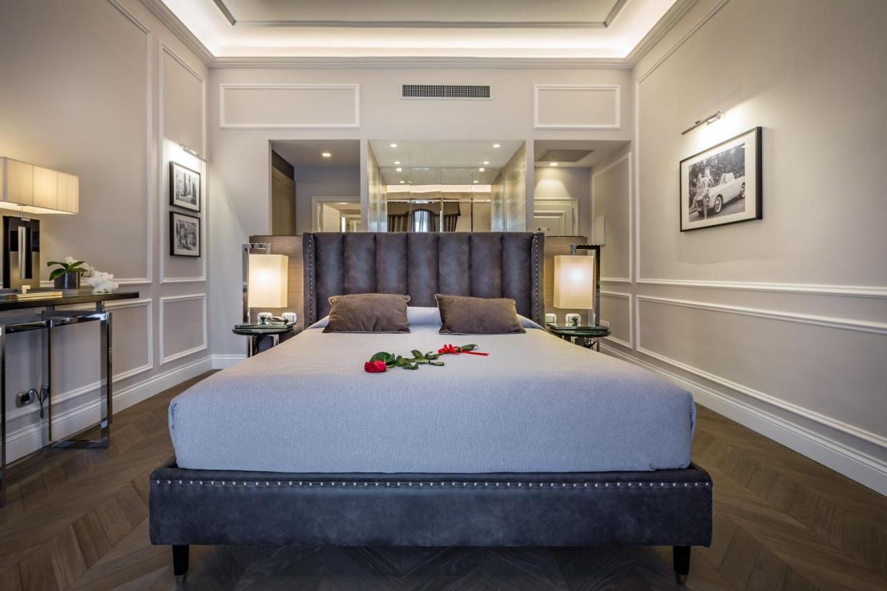Palazzo Alfieri Residenza D'epoca Hotel 4*