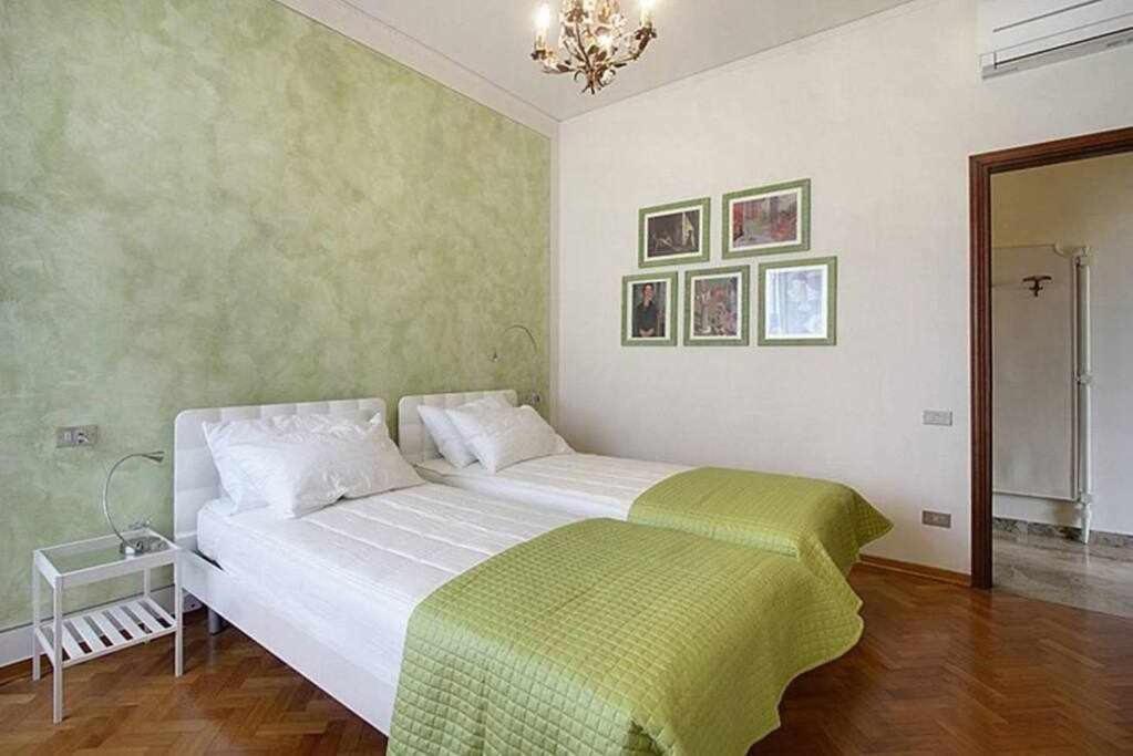 Frati Bigi With Two Bedrooms And Parking Appartement *