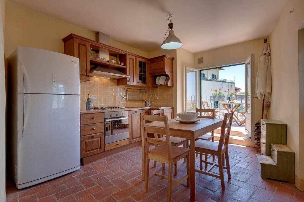 Elegante In Collina Apartment Florence
