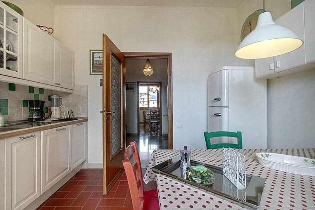 Frati Bigi With Two Bedrooms And Parking Appartement Florence