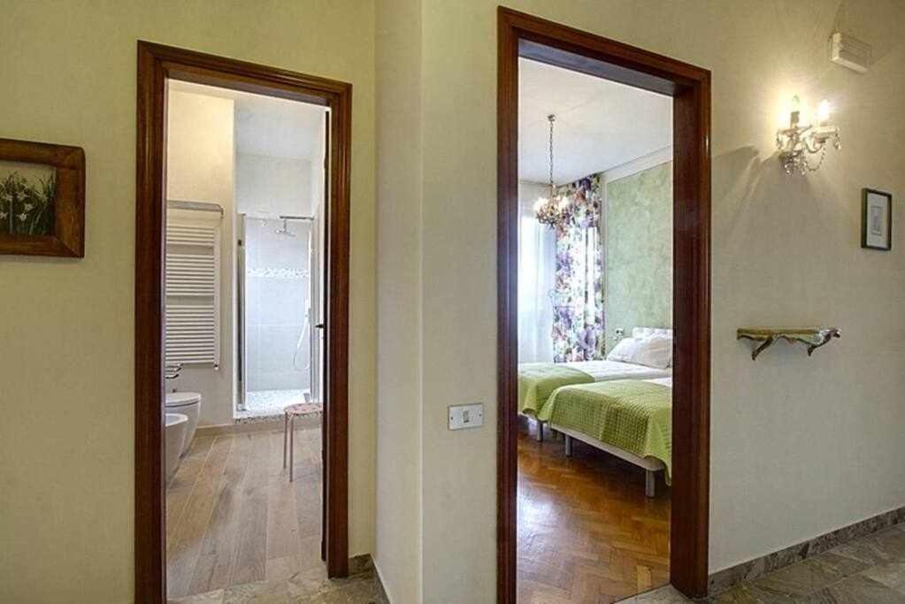 Frati Bigi With Two Bedrooms And Parking Appartement Florence