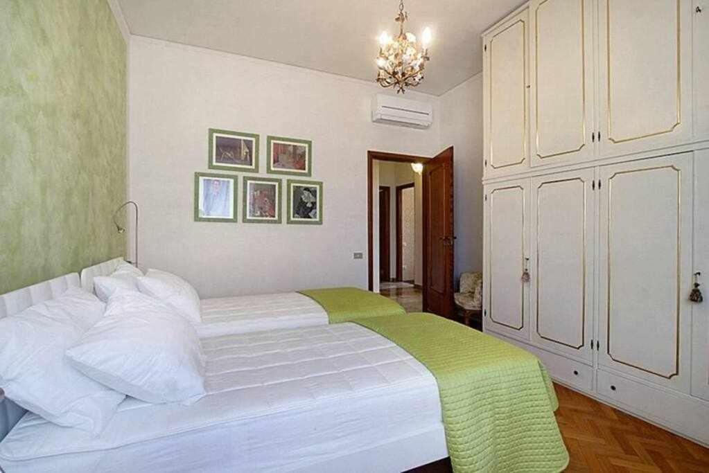 Appartement Frati Bigi With Two Bedrooms And Parking *