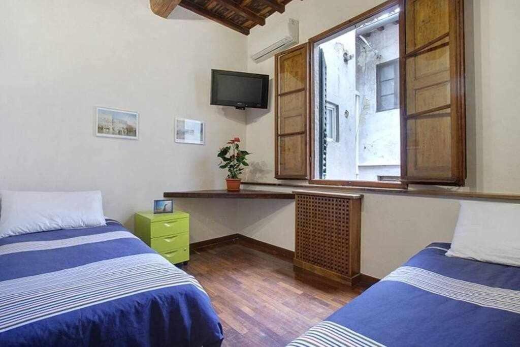 Appartement Via Panzani Near The Train Station *