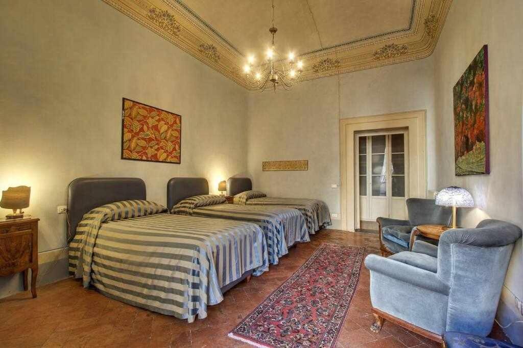 Piazza Salvemini Elegant