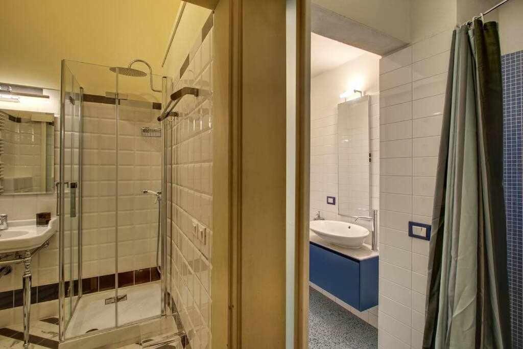 Appartement Salvemini Elegant Close To Piazza Santa Croce Florence