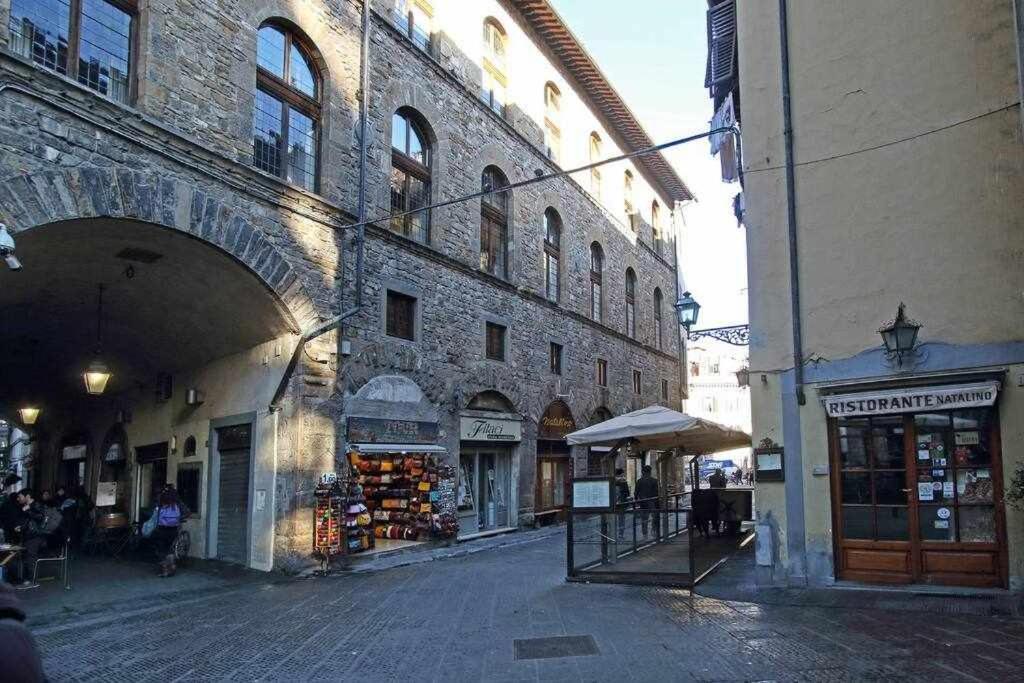 Appartement Salvemini Elegant Close To Piazza Santa Croce