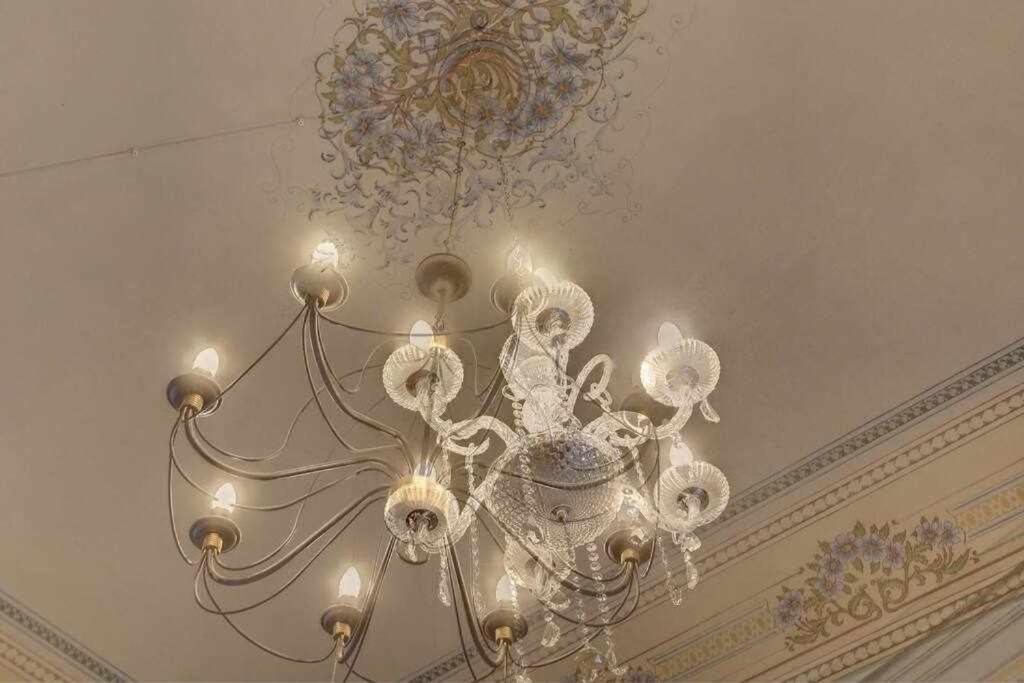 Salvemini Elegant Close To Piazza Santa Croce Appartement Florence