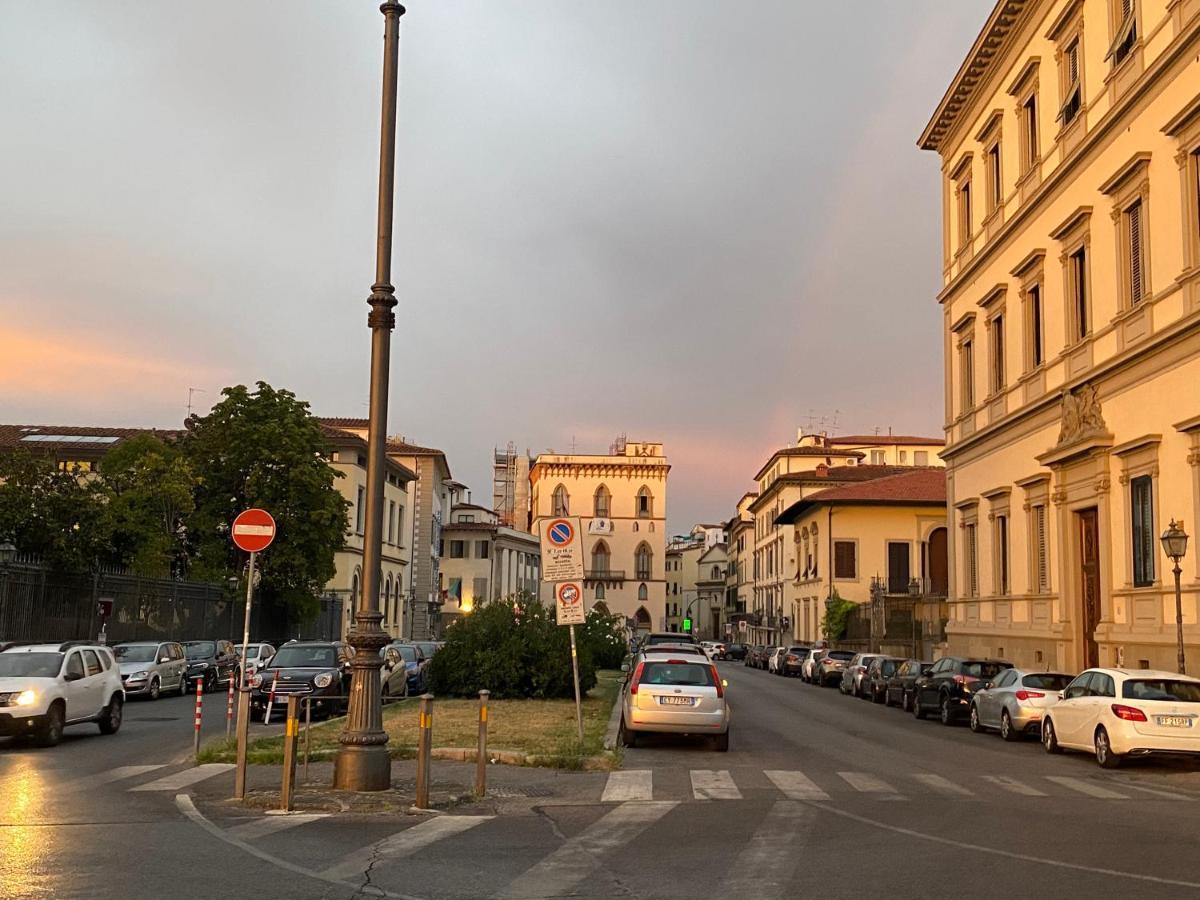 Palazzovilla Historic Building Luxury Appartement Florence