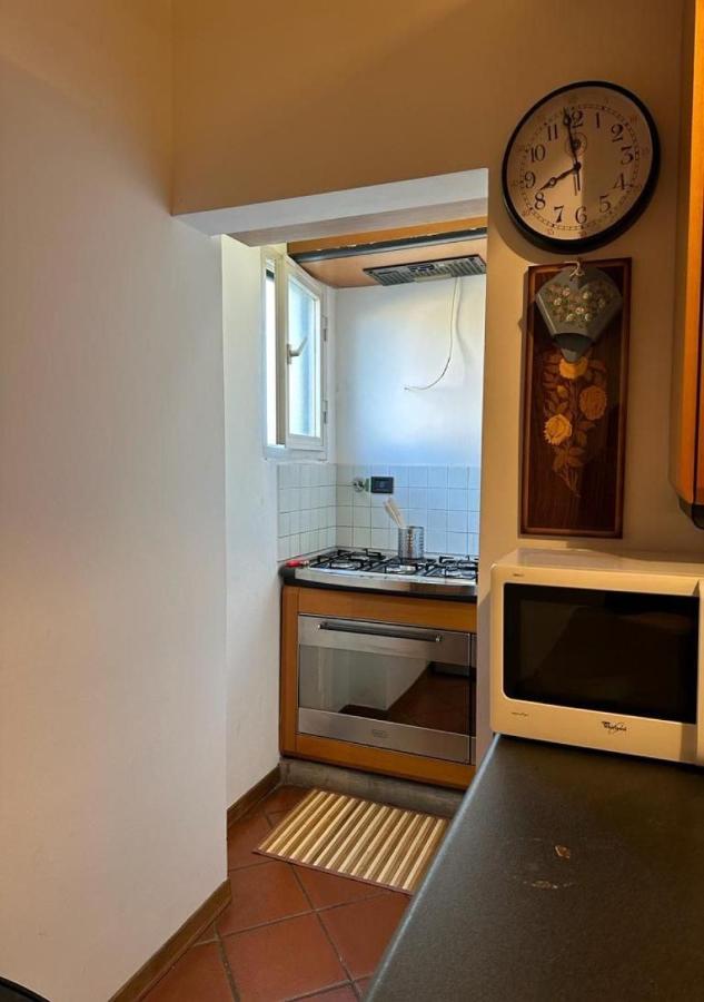 Leilighet Soffiano Flat - 15 Mins From The Old Town Centre *