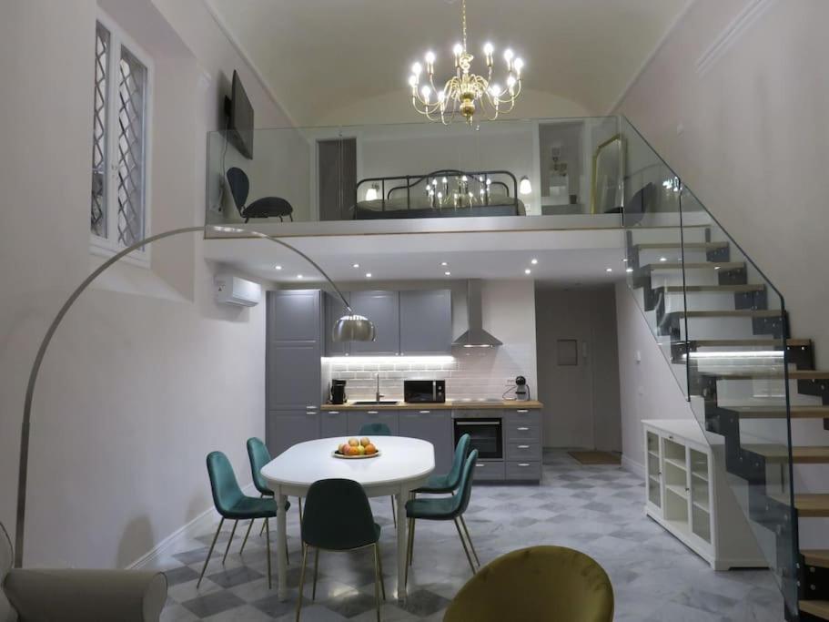 Frame House Lejlighed