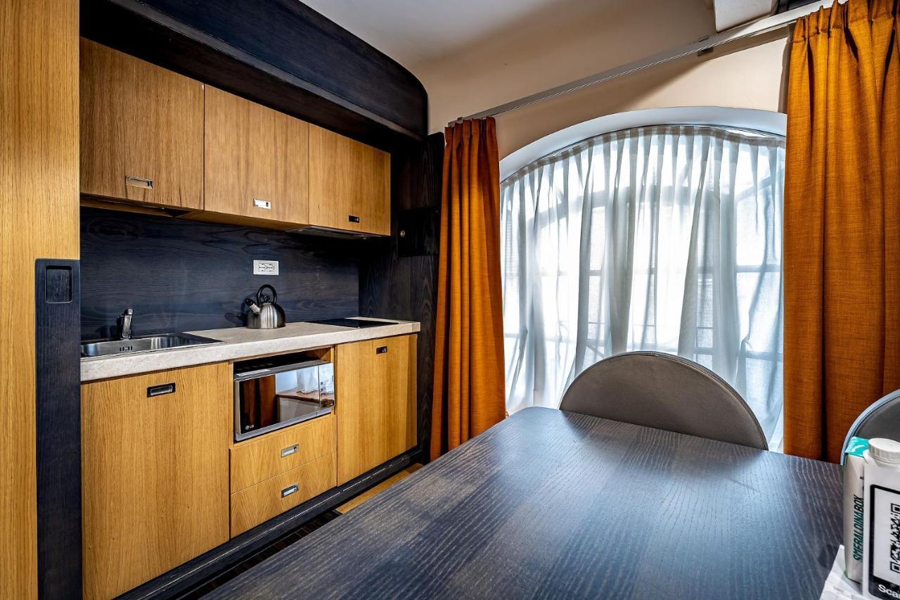 Martelli 6 & 3* Florença