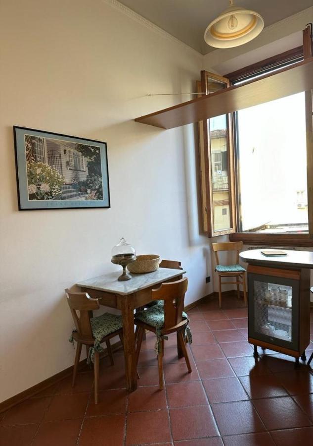 Leilighet Soffiano Flat - 15 Mins From The Old Town Centre *