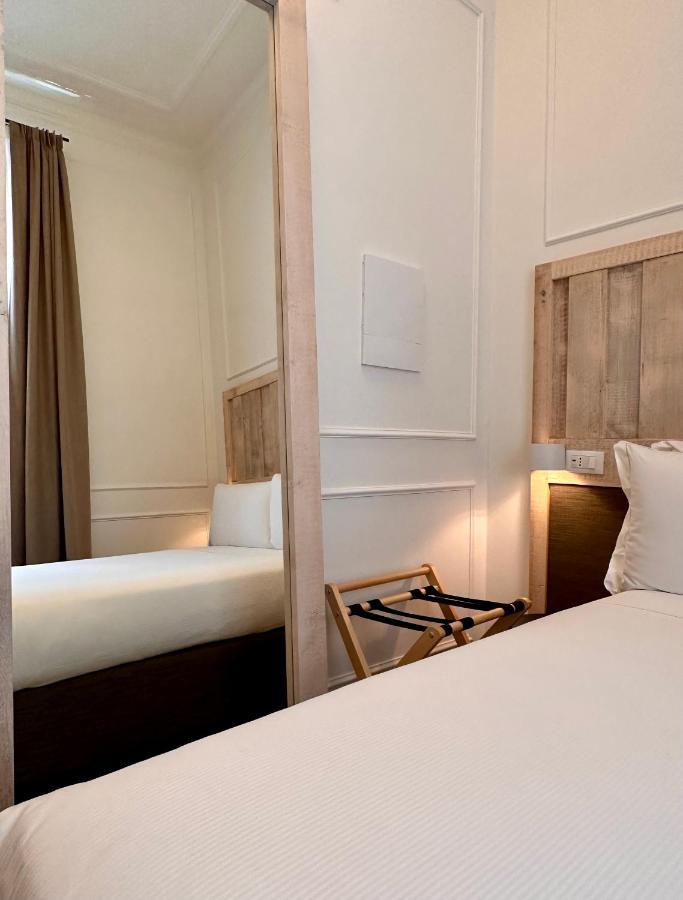 Eco Urban Bed & Breakfast 3*