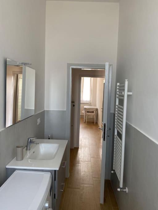 Appartement Lia's Home_ New Flat 2 Bedrooms W/balcony