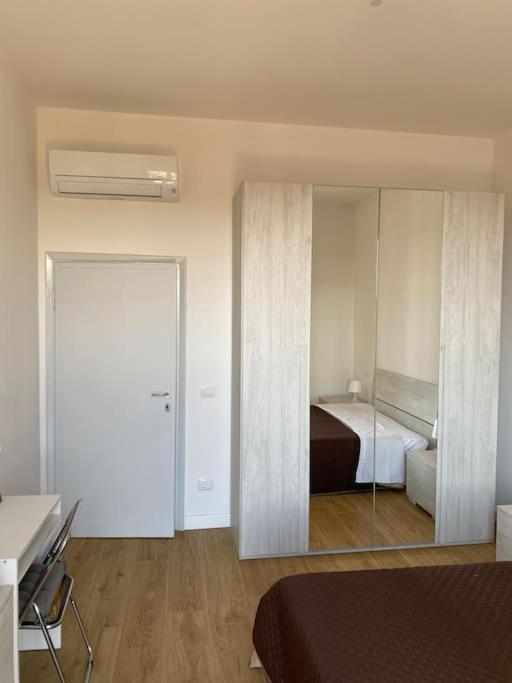 Lia's Home_ New Flat 2 Bedrooms W/balcony Appartement Florence