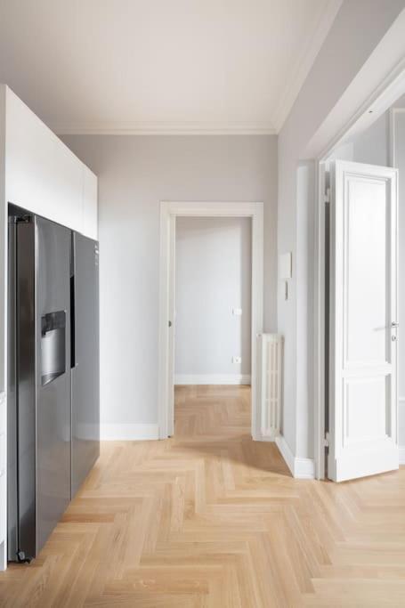 Elegant With Stunning Frescoed Ceilings * Firenze