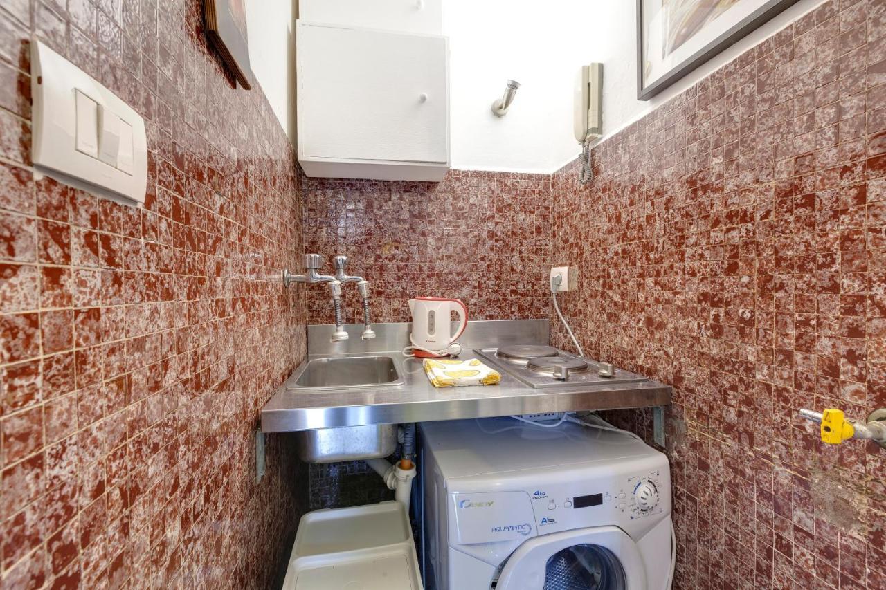 Studio With Elevator Near The Old Bridge Appartamento *
