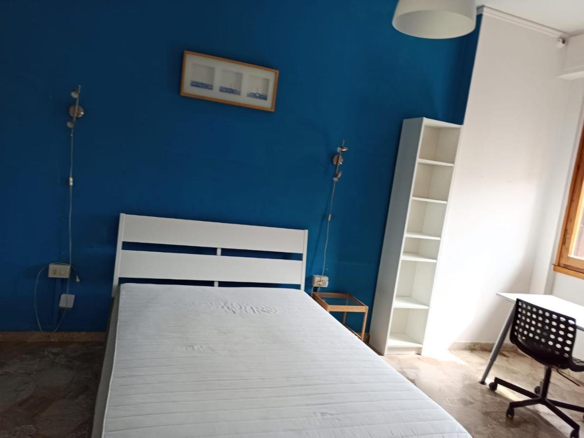 Appartement Casa Vacanze Giulia A Careggi Wi-fi Florence