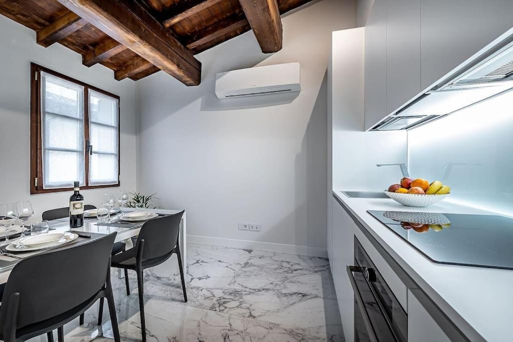 Top Floor With Duomo View * Firenze