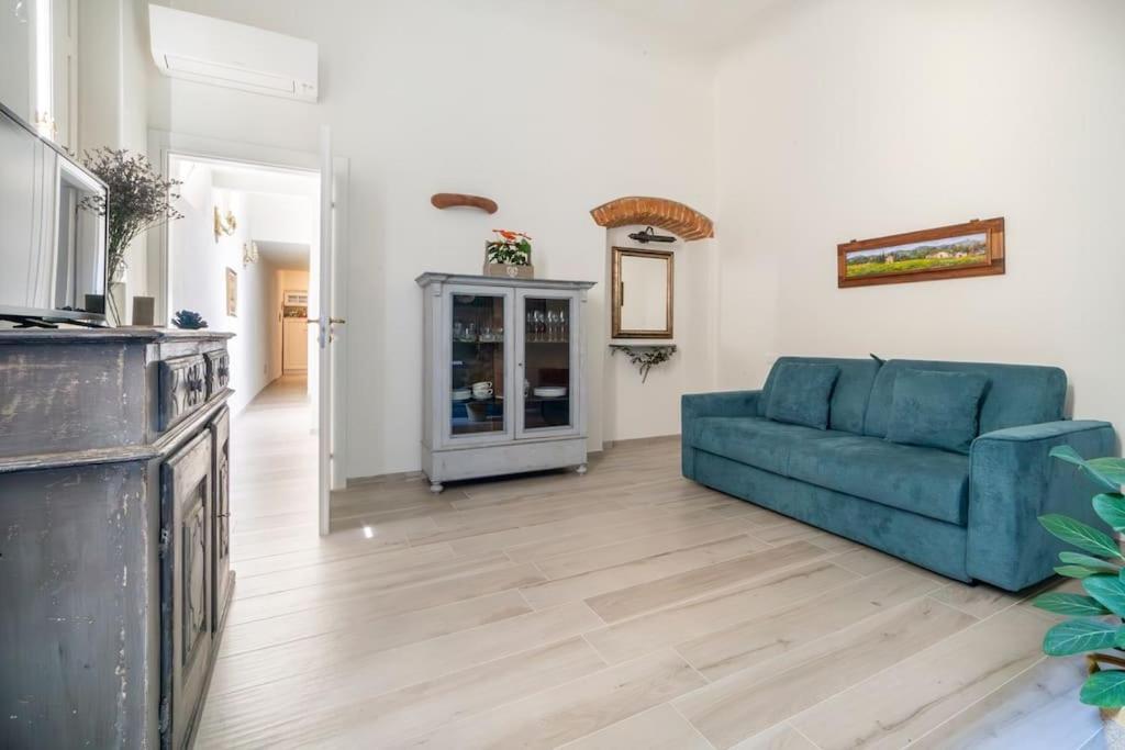 Appartamento Casa Lorenzo With A Quiet Tiny Patio Firenze