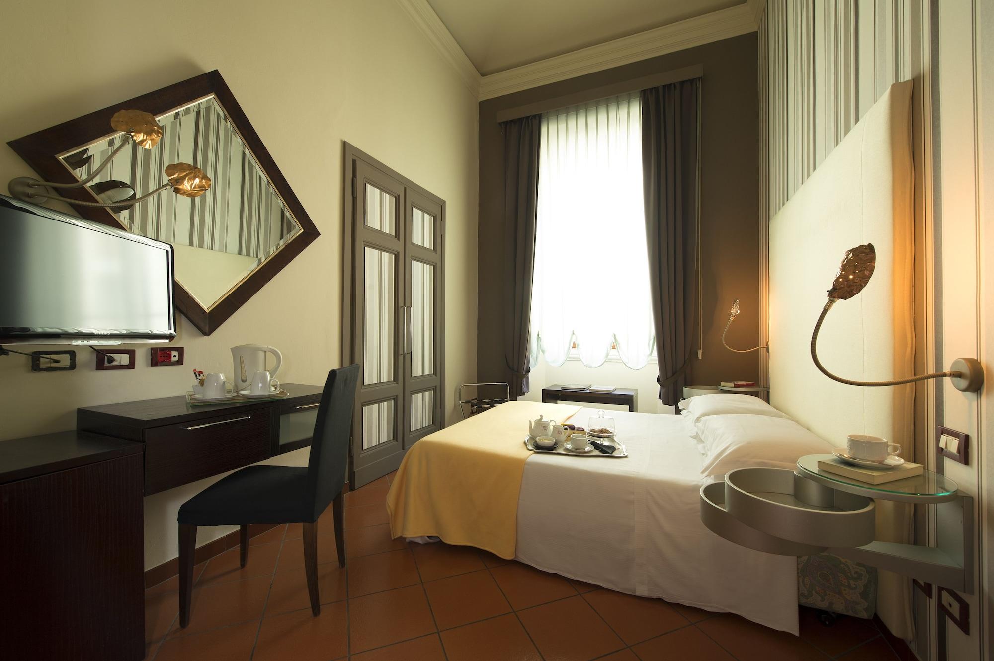 De La Pace, Sure Collection By Western Firenze