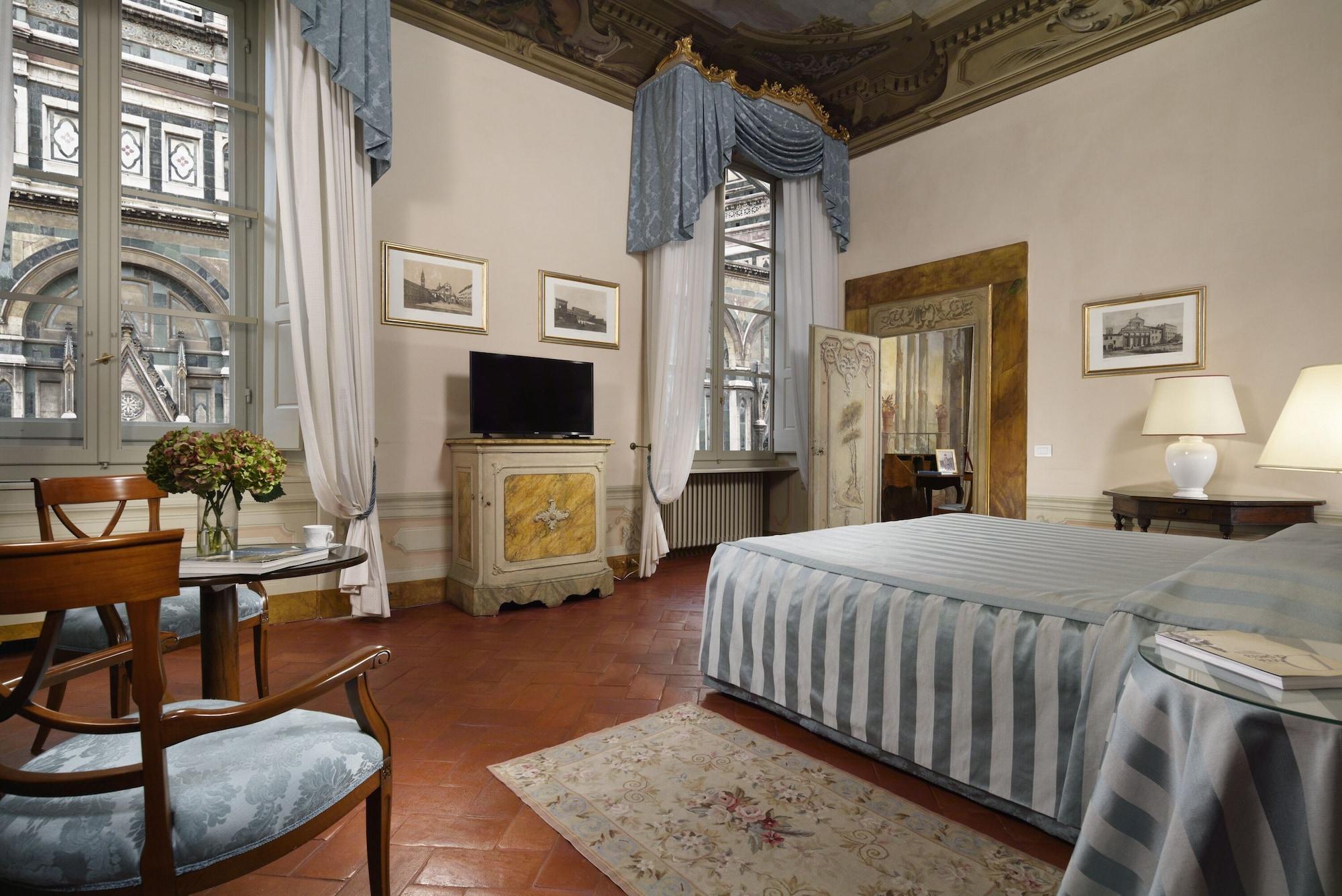 Palazzo Niccolini Al Duomo Residenza D'epoca Florence