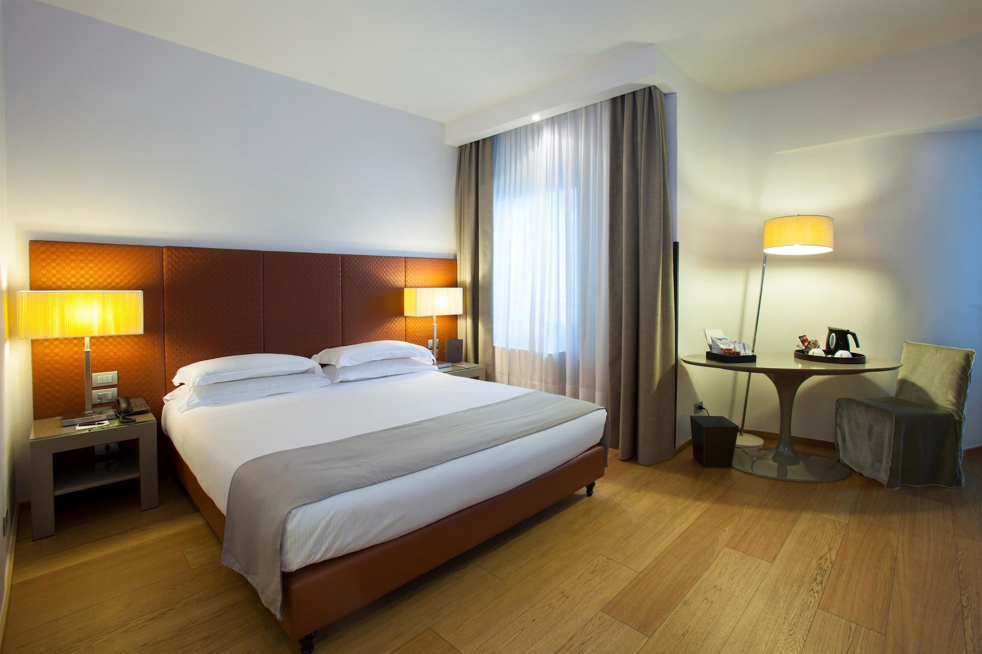 Starhotels Michelangelo 4*