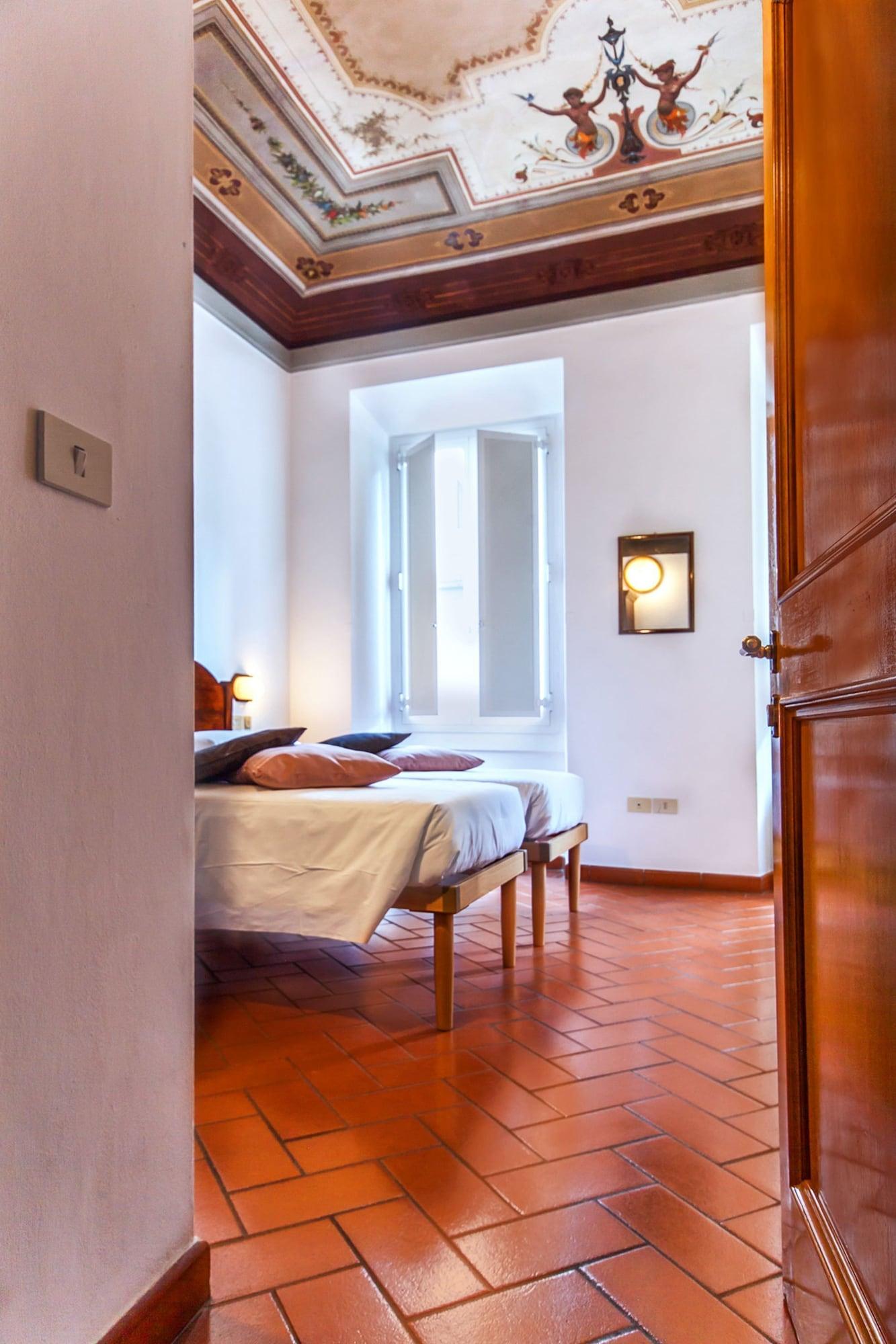 Costantini Hotell 2*