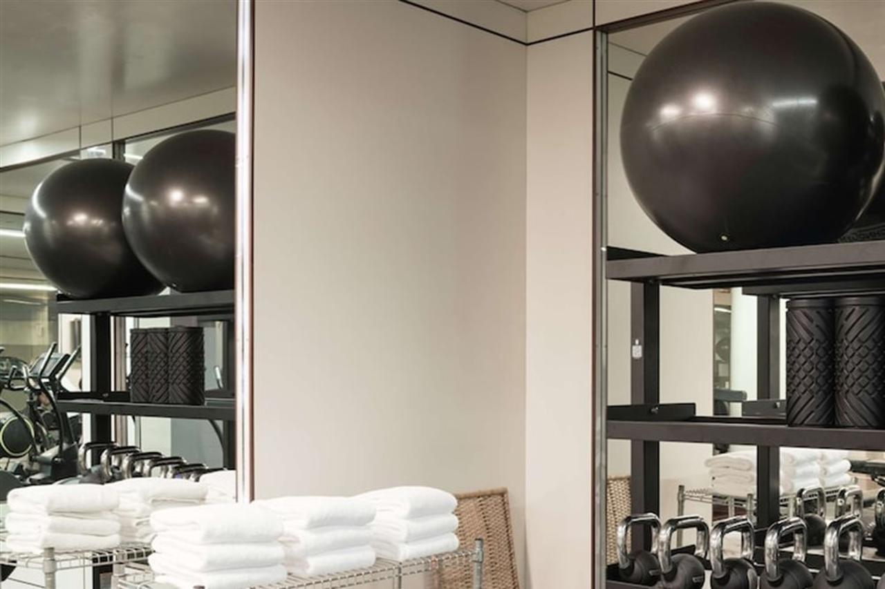 Hilton Metropole Hotel 4*