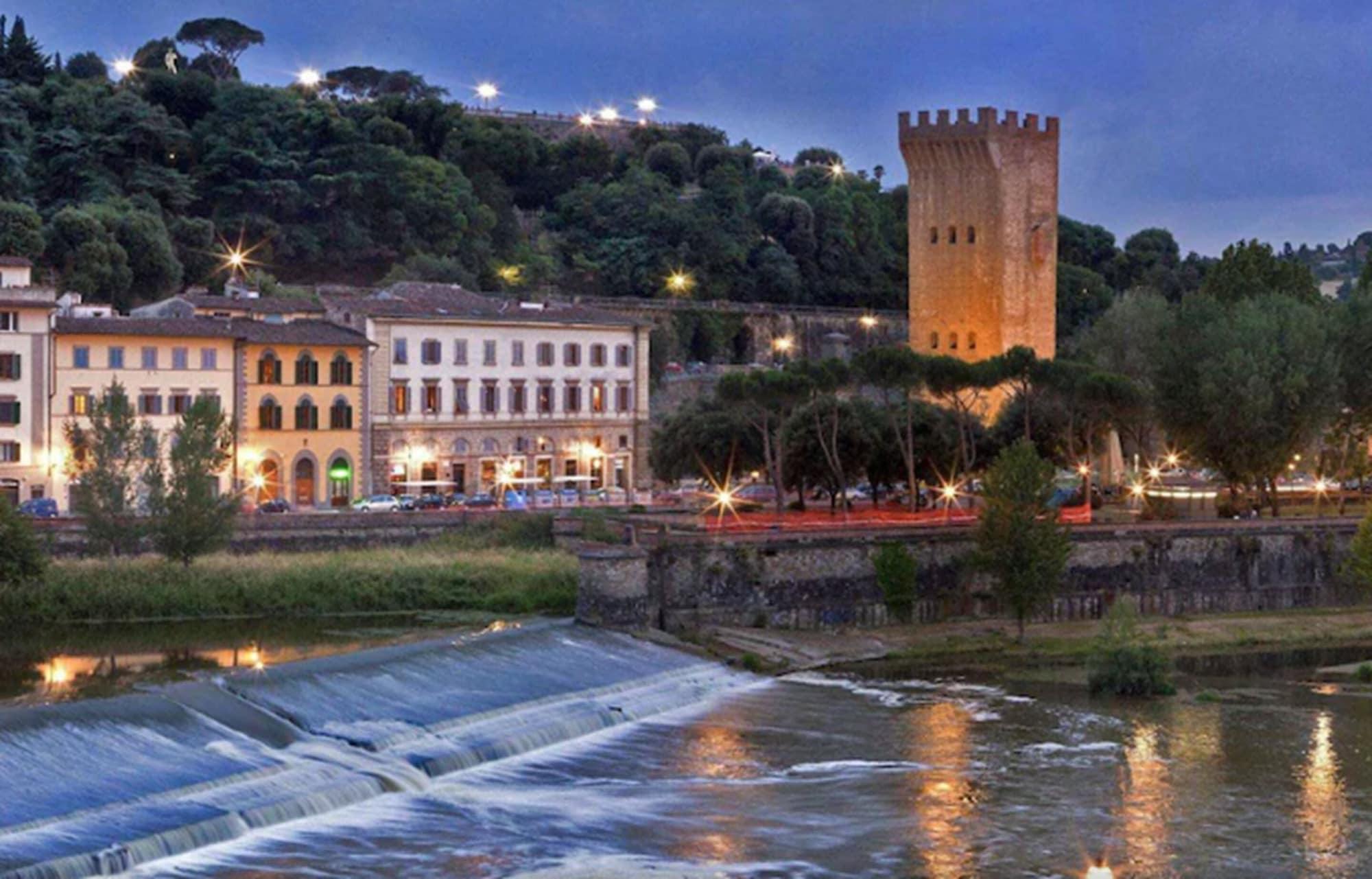 Lhp River & Hotel 5*